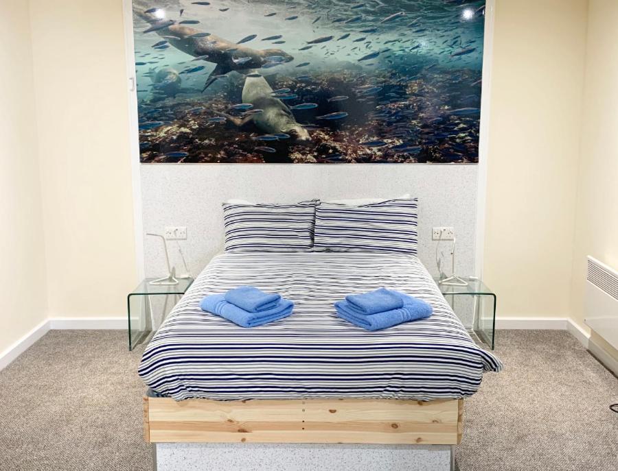 Silver Street Suites Γουίτμπι Εξωτερικό φωτογραφία