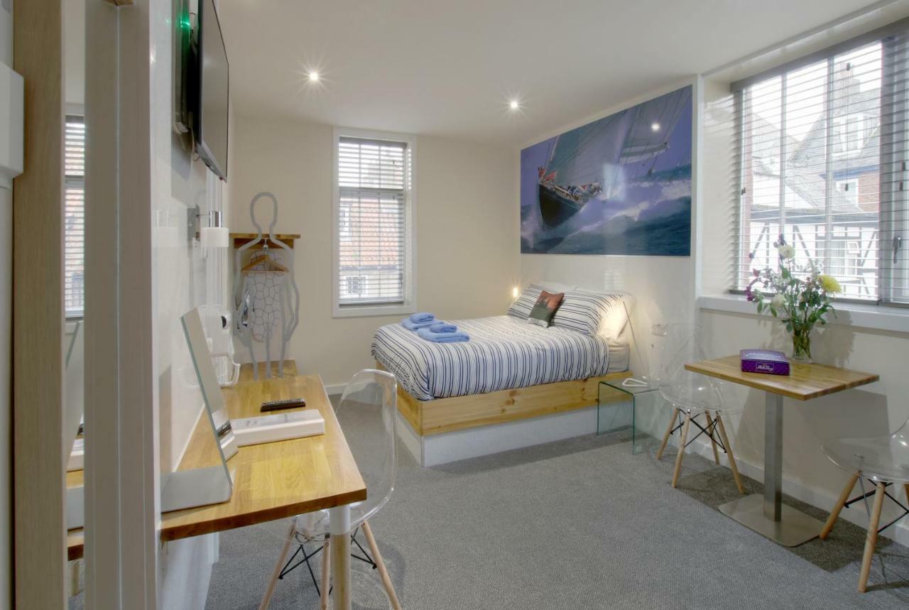 Silver Street Suites Γουίτμπι Εξωτερικό φωτογραφία